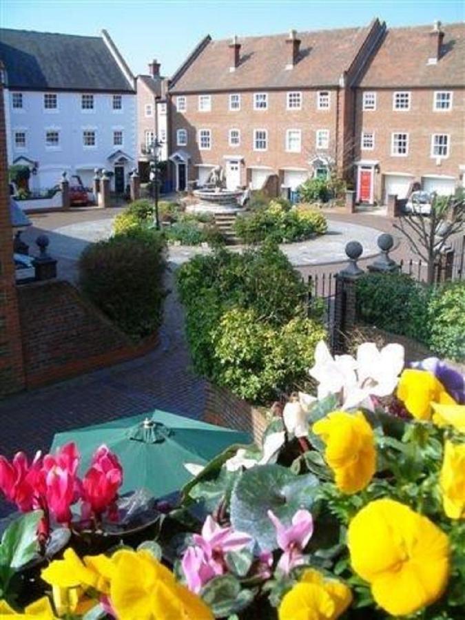 The Quay - Old Town Poole B&B - Great Location - Secure Free Parking Екстериор снимка